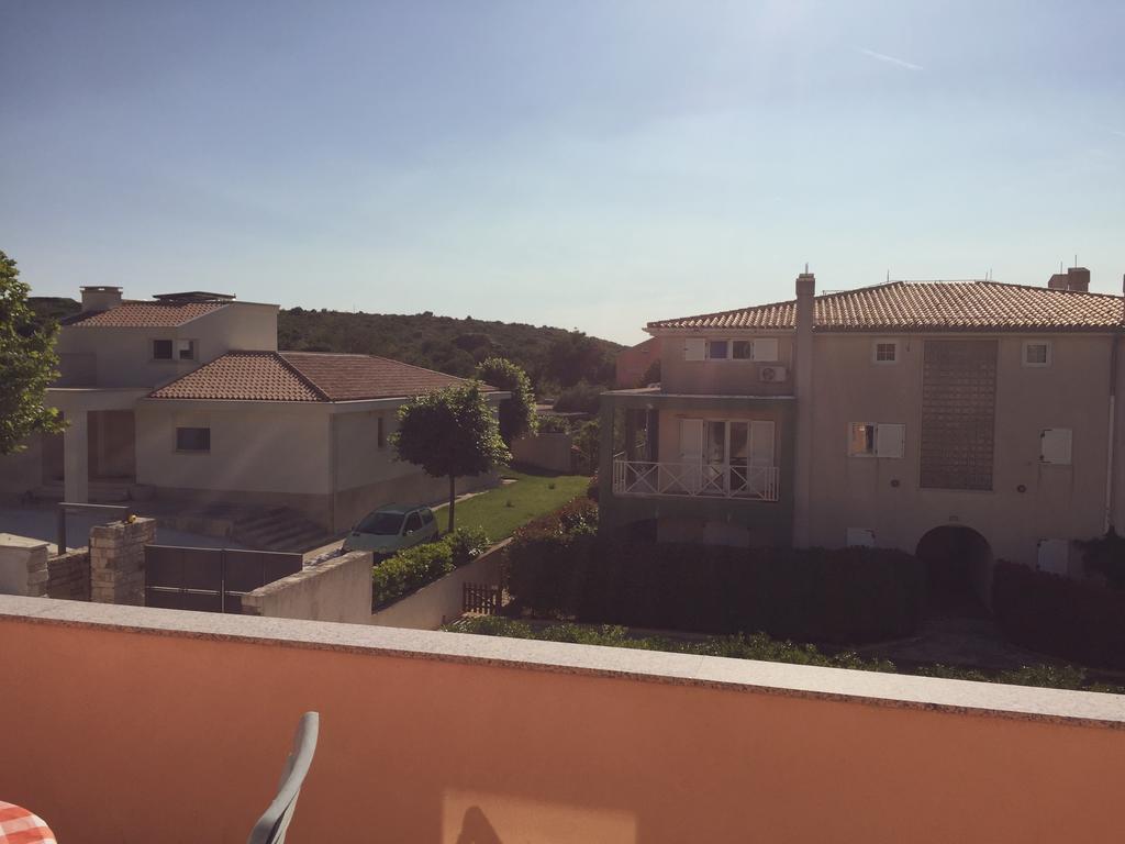 באניולה Sunny Rock Volme Apartments חדר תמונה